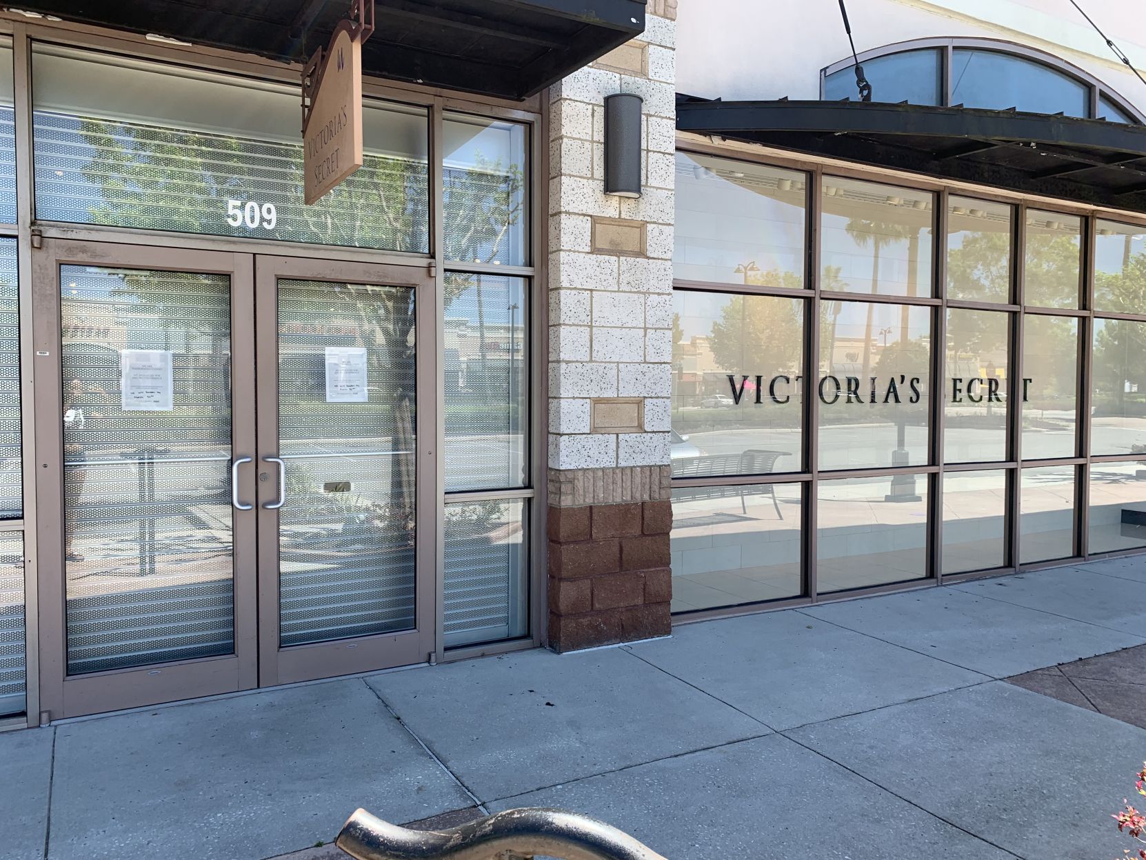 businesses continue to shutdown because of COVID-19